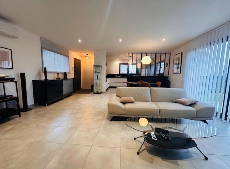 Maison - 97 m² - 4 pièces