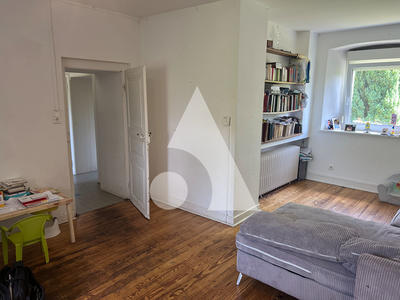 Maison - 188 m² - 8 pièces