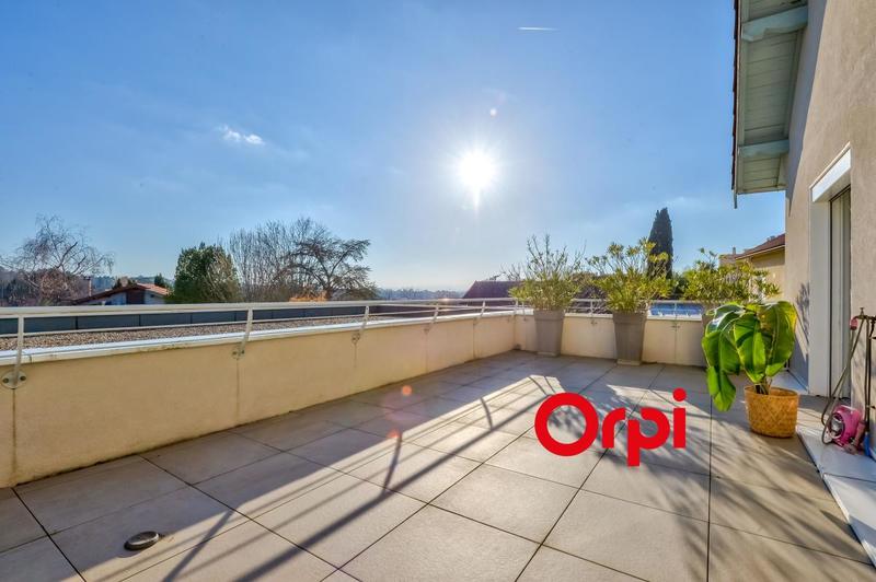 Maison - 190 m² - 8 pièces