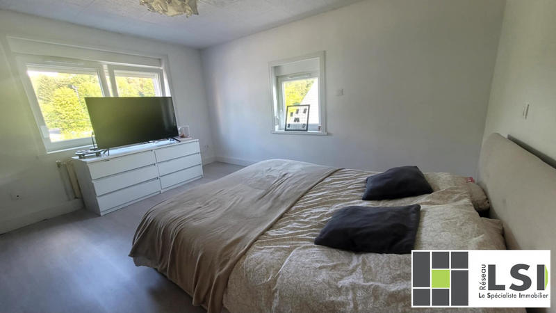 Maison - 97 m² - 7 pièces