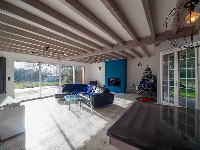 Maison - 218 m² - 7 pièces