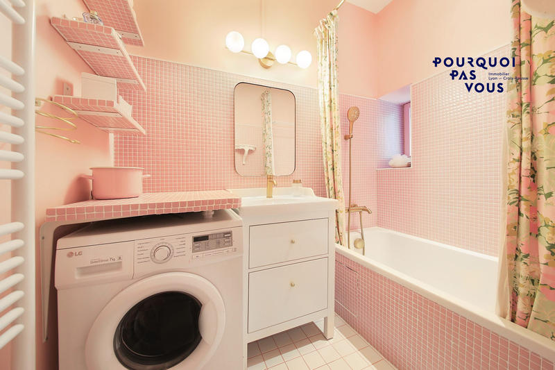 Appartement - 60 m² - 2 pièces