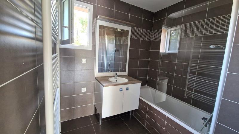 Appartement - 89 m² - 4 pièces