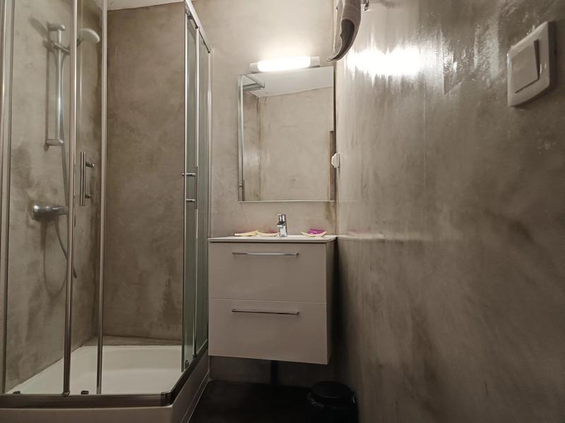 Magasins - 15 pièces