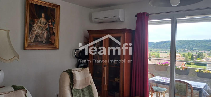 Appartement - 76 m² - 3 pièces