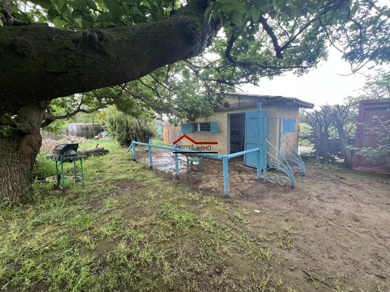 Terrain agricole - 2 352 m²