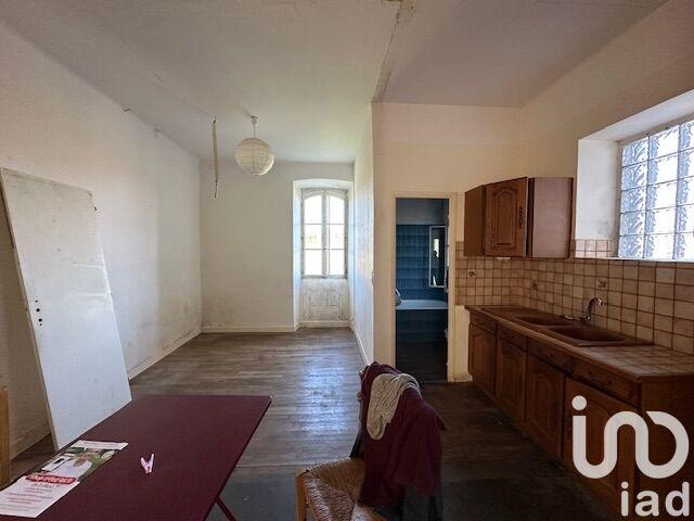 Maison de village - 94 m² - 4 pièces