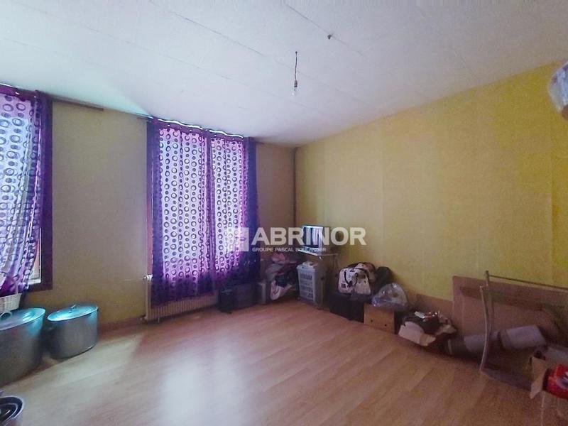 Maison - 164 m² - 7 pièces