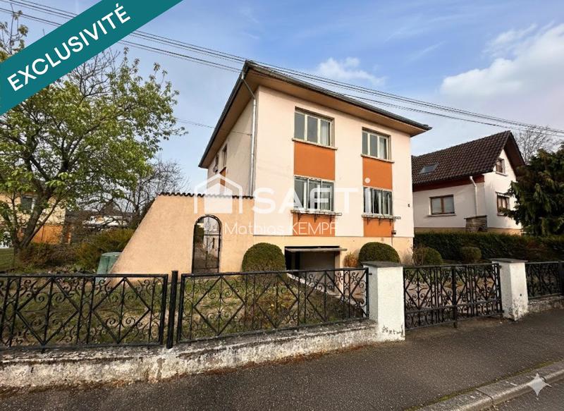 Maison - 180 m² - 8 pièces