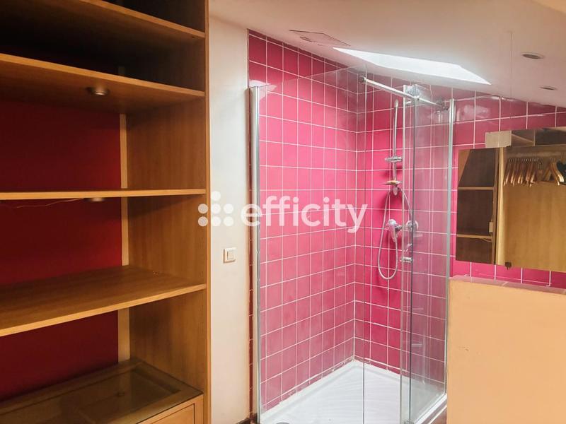 Maison - 165 m² - 6 pièces