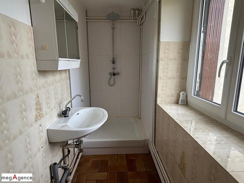 Maison traditionnelle - 140 m² - 6 pièces