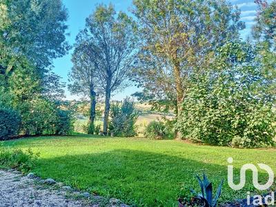 Maison - 290 m² - 11 pièces