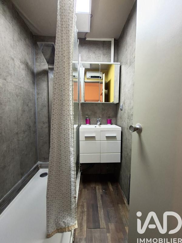 Studio - 24 m² - 1 pièce