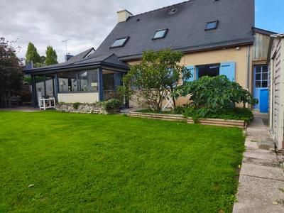 Maison - 126 m² - 6 pièces