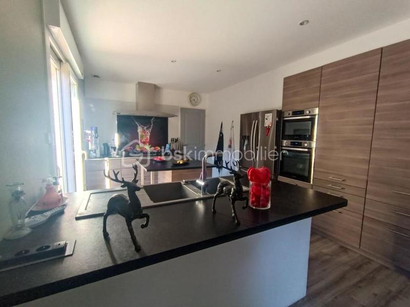 Maison - 126 m² - 6 pièces