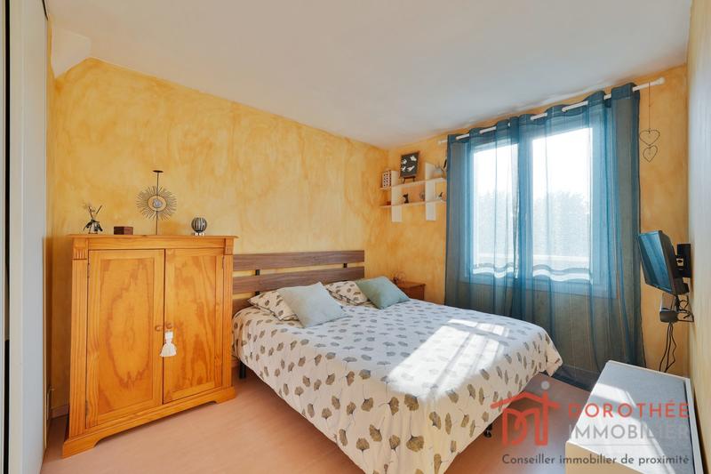 Maison - 87 m² - 5 pièces