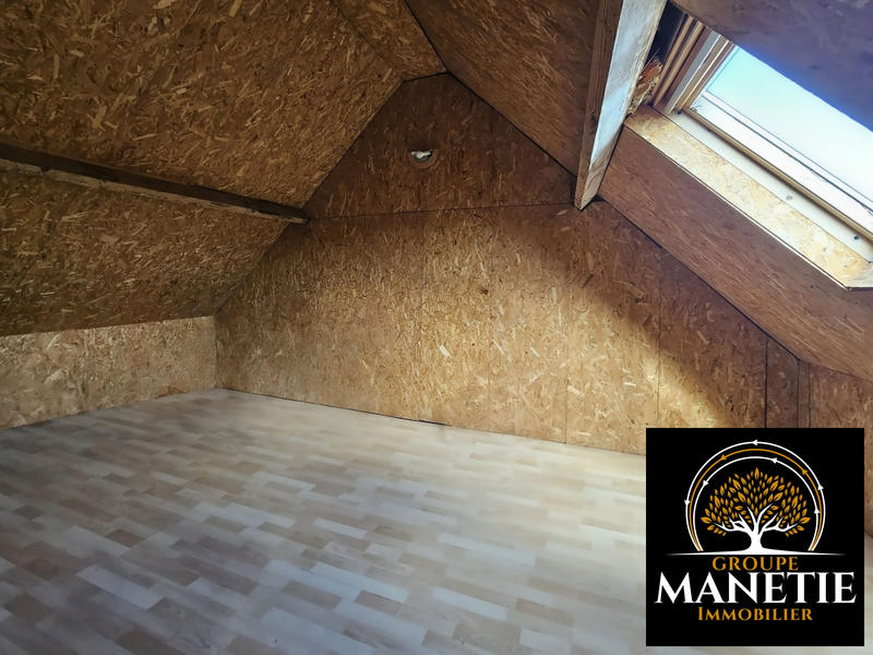 Maison - 182 m² - 7 pièces