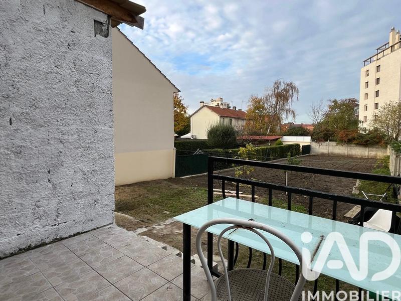 Maison - 96 m² - 6 pièces