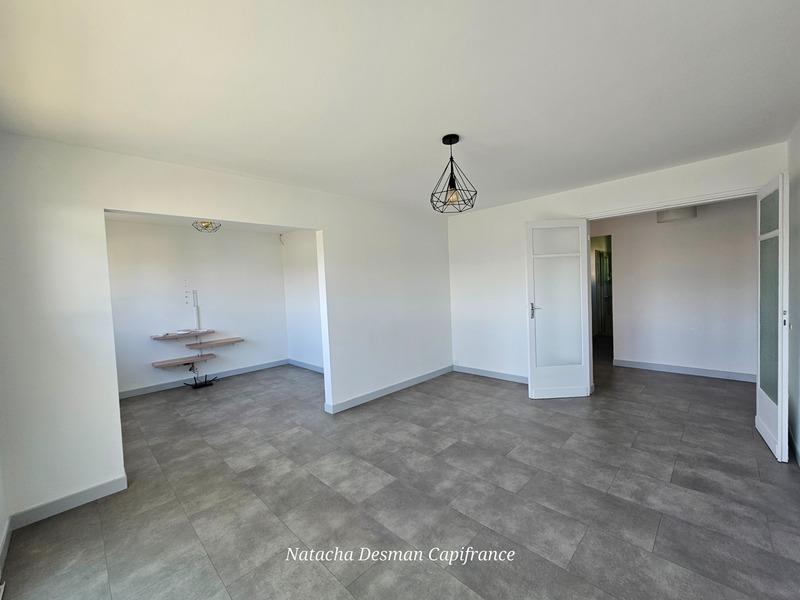 Maison - 96 m² - 4 pièces