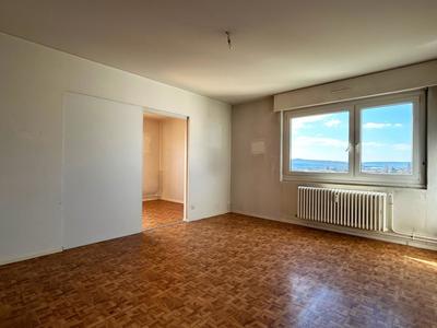 Appartement - 72 m² - 4 pièces