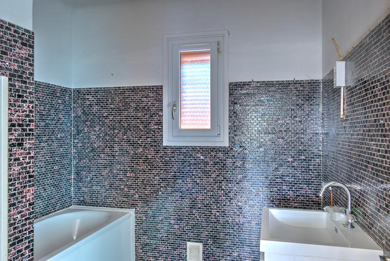 Maison - 141 m² - 7 pièces