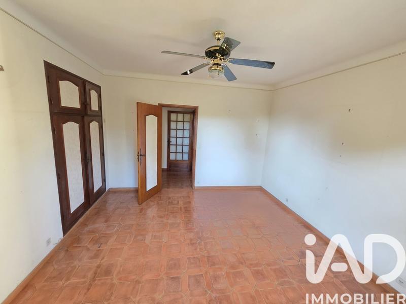 Maison - 295 m² - 9 pièces