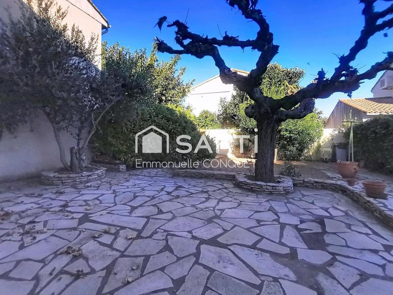 Maison - 90 m² - 5 pièces