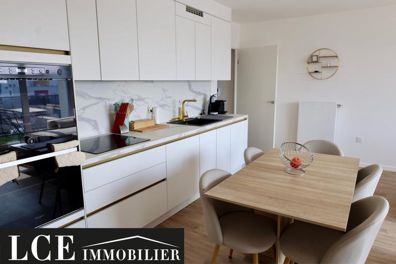 Appartement - 91 m² - 5 pièces
