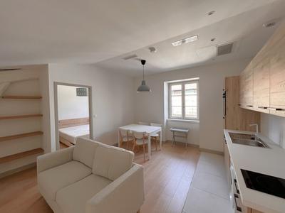 Studio - 33 m² - 1 pièce