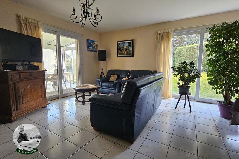 Maison - 140 m² - 6 pièces