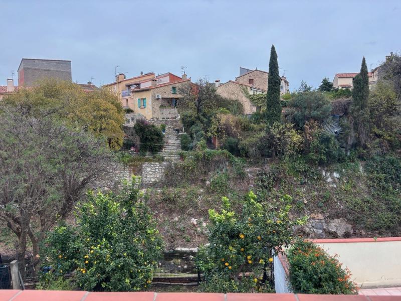 Maison - 201 m² - 5 pièces