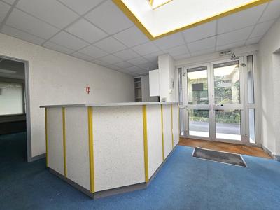 Bureau - 190 m² - 10 pièces
