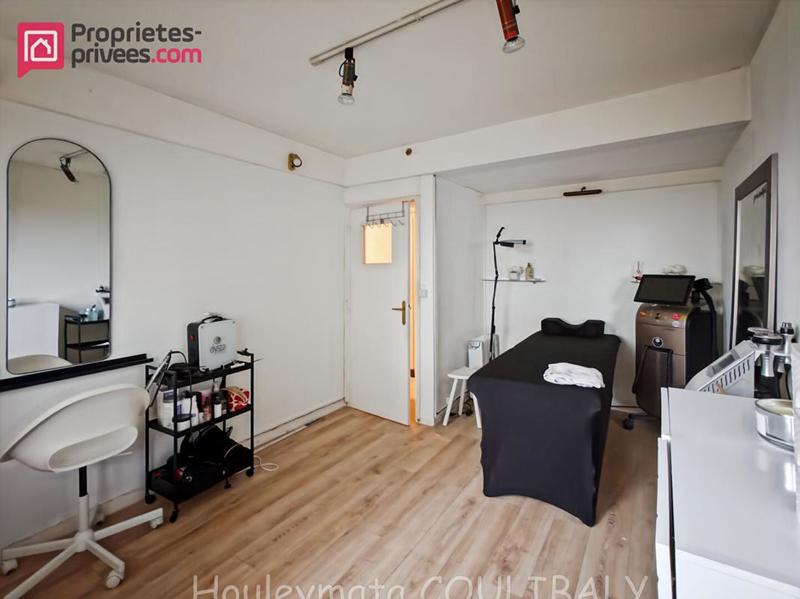 Maison - 156 m² - 6 pièces