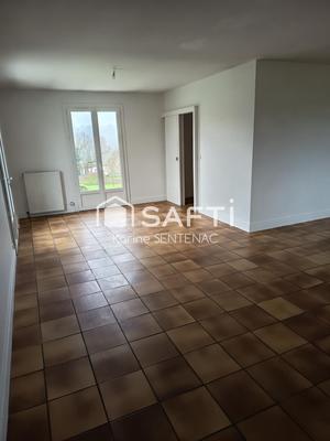 Maison - 135 m² - 6 pièces