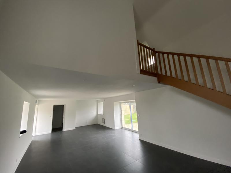 Maison - 331 m² - 12 pièces