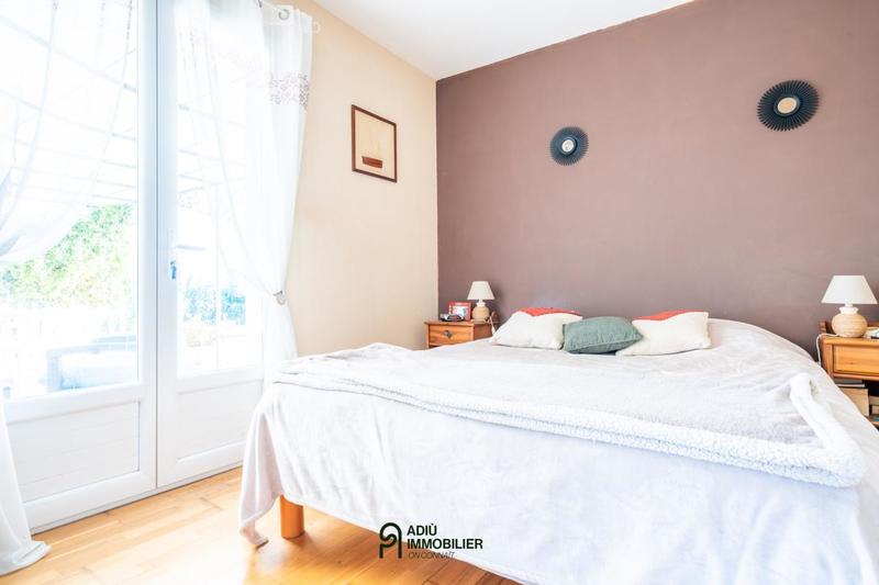 Maison - 104 m² - 4 pièces