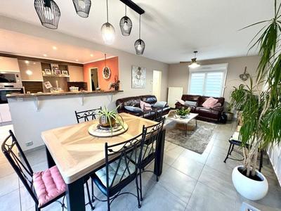 Maison - 95 m² - 6 pièces