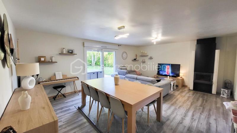 Maison traditionnelle - 120 m² - 5 pièces