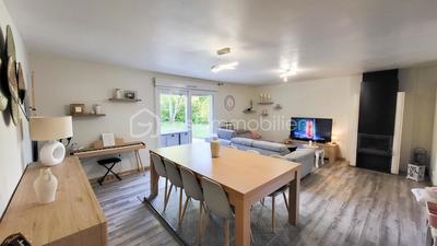 Maison traditionnelle - 120 m² - 5 pièces