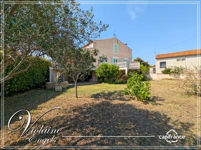 Maison - 184 m² - 9 pièces