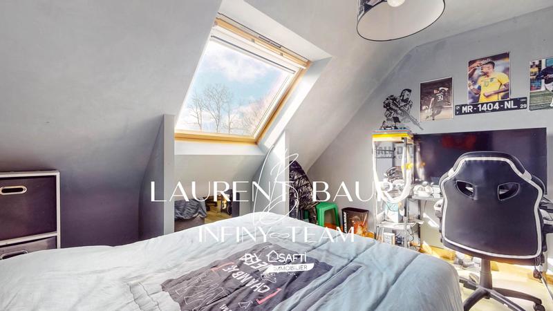 Maison - 157 m² - 7 pièces