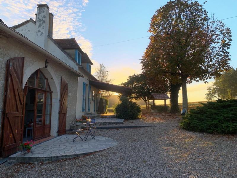 Maison traditionnelle - 195 m² - 6 pièces