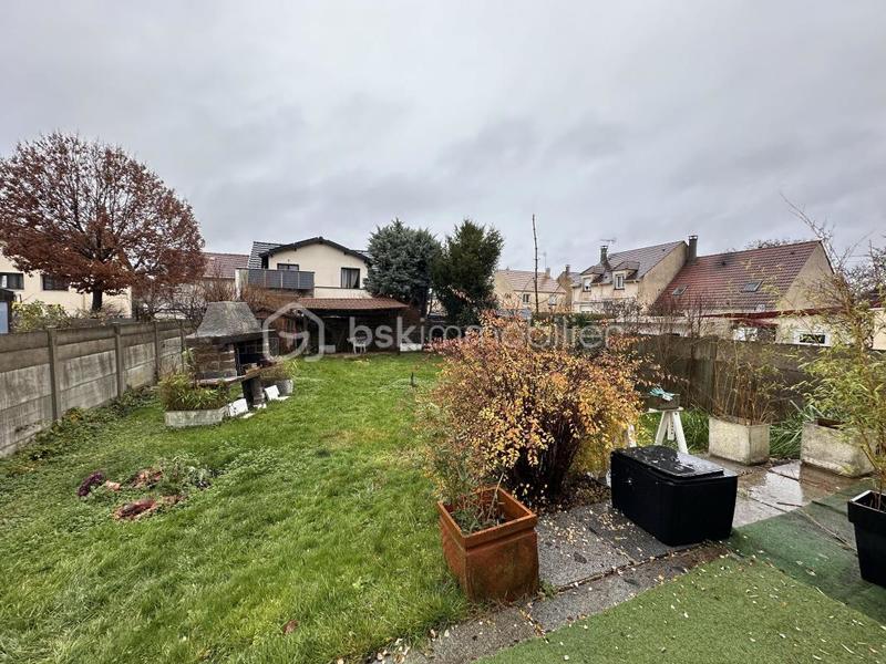 Maison - 71 m² - 4 pièces