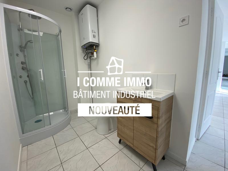 Entrepôt - 612 m²