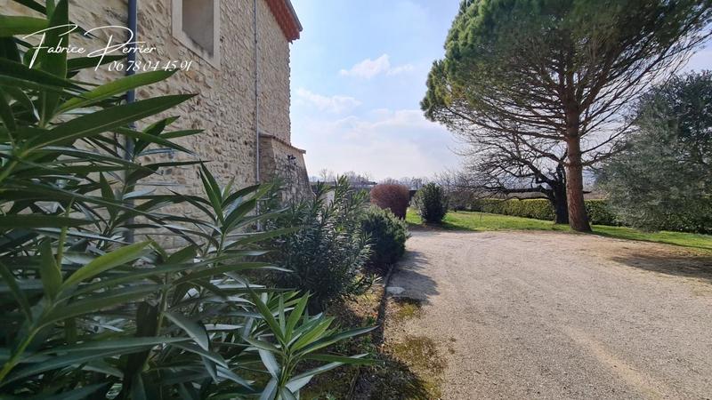 Maison - 153 m² - 6 pièces