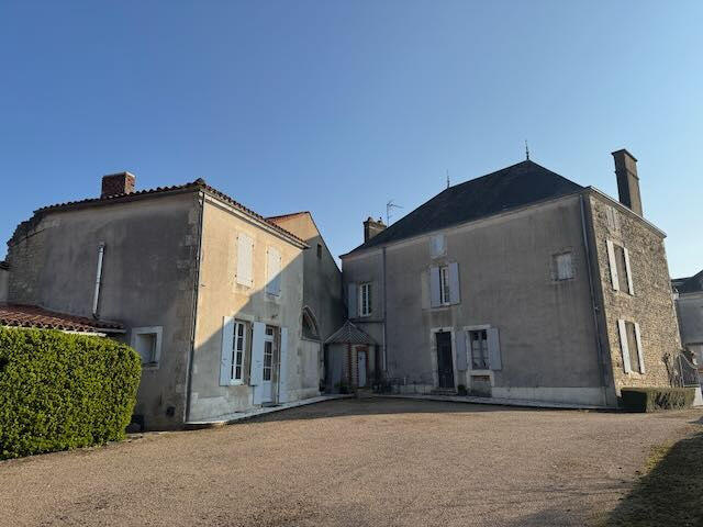 Maison - 187 m² - 6 pièces