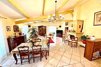 Villa - 130 m² - 4 pièces