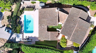 Villa - 180 m² - 6 pièces