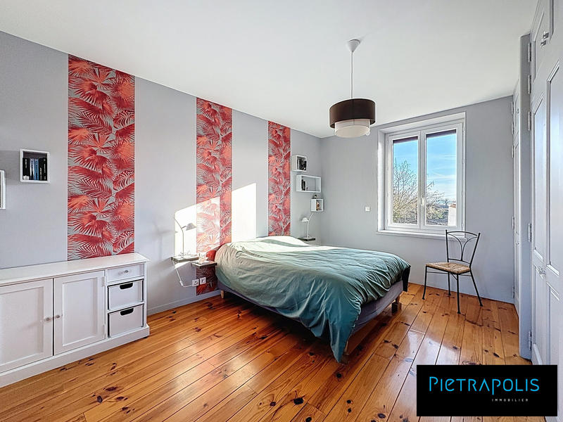 Maison - 147 m² - 5 pièces