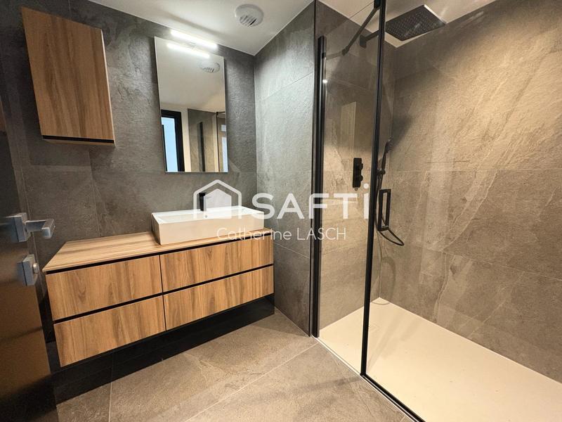 Appartement - 84 m² - 3 pièces